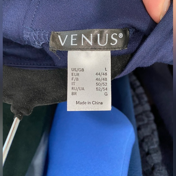 Navy bodycon dress with bell sleeves - Picture 5 of 5